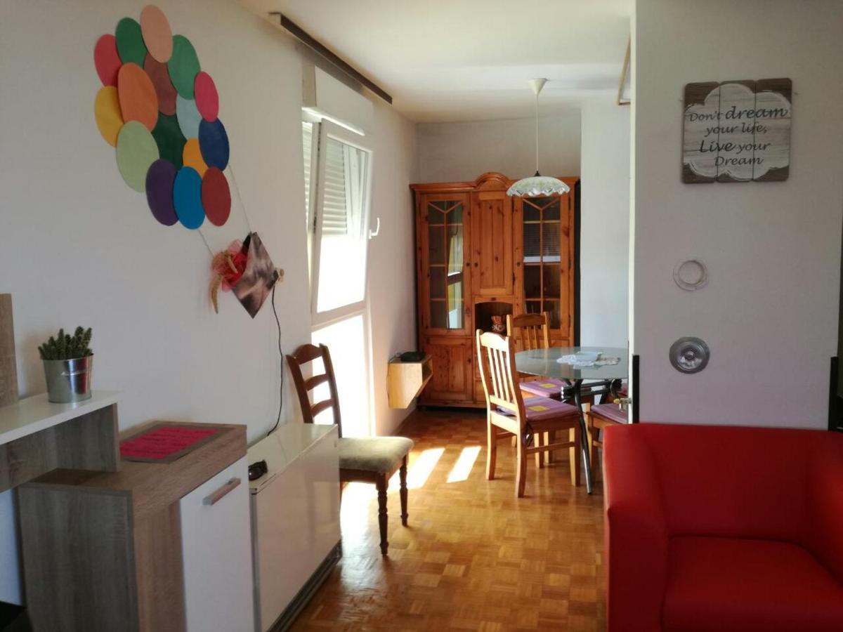 Apartment Apartment Pula Pula